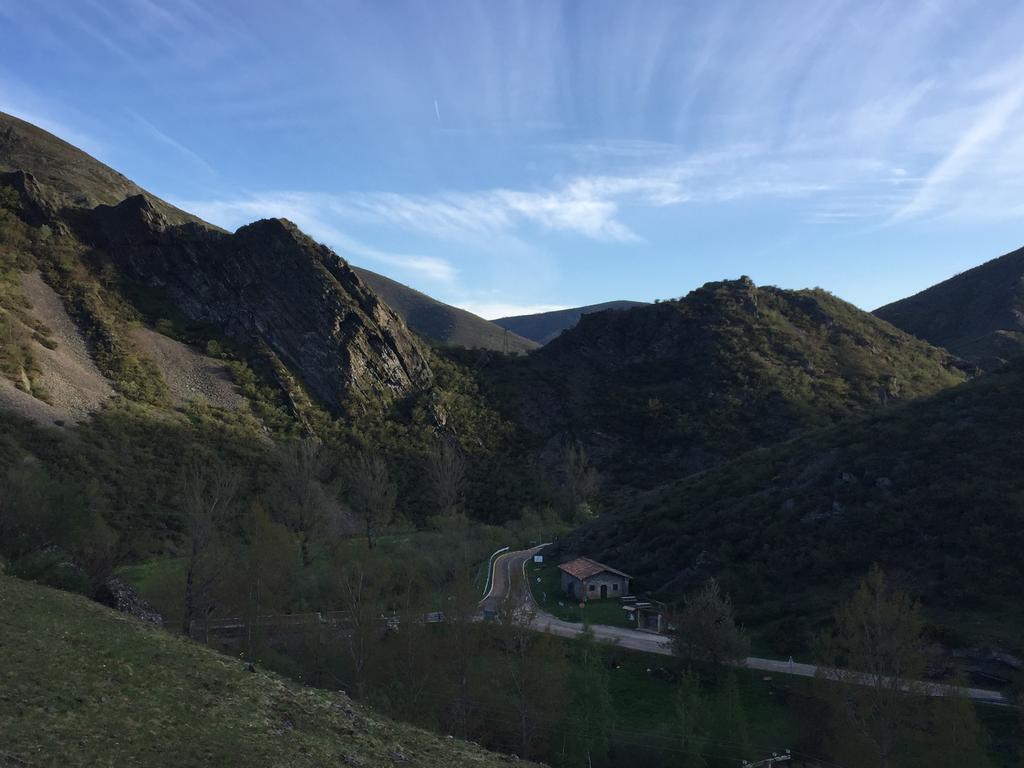 El Invernal De Picos Portilla de la Reina Екстериор снимка