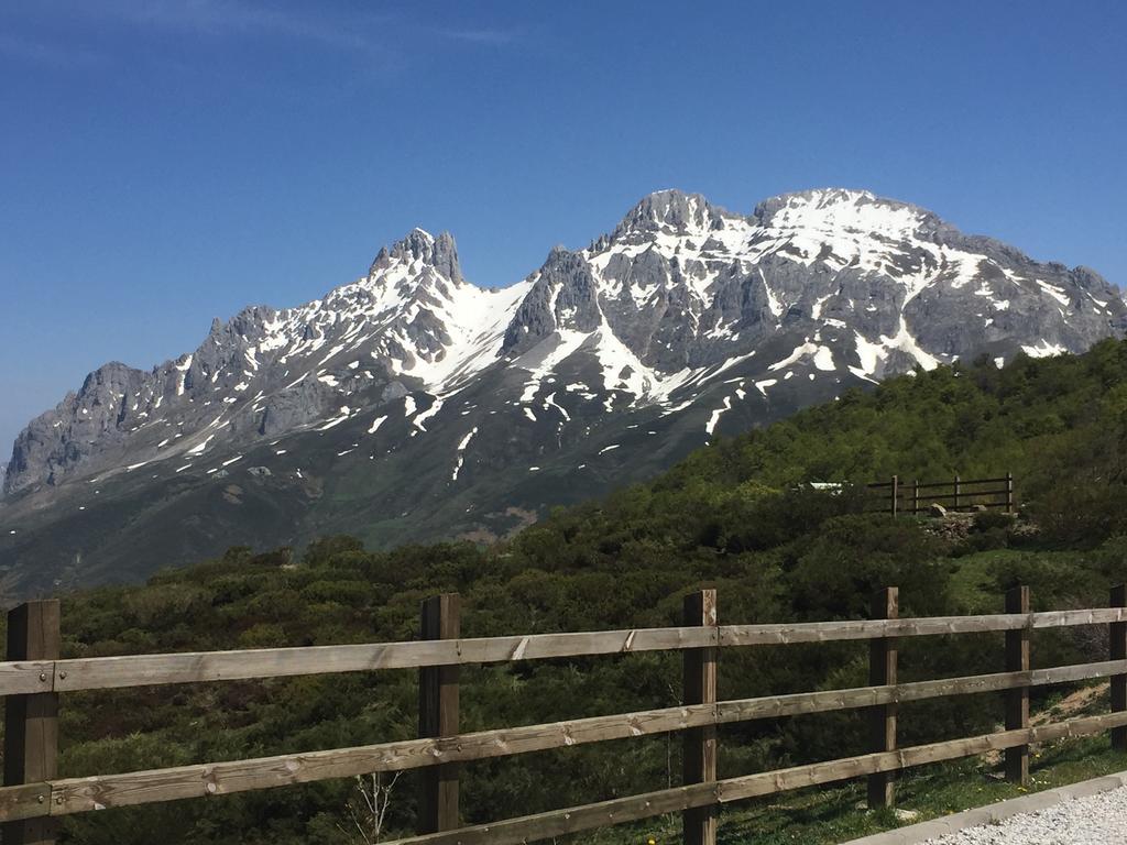 El Invernal De Picos Portilla de la Reina Екстериор снимка