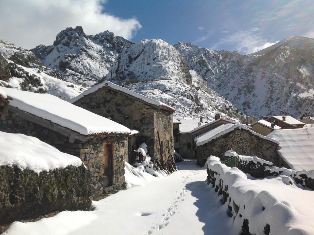 El Invernal De Picos Portilla de la Reina Екстериор снимка